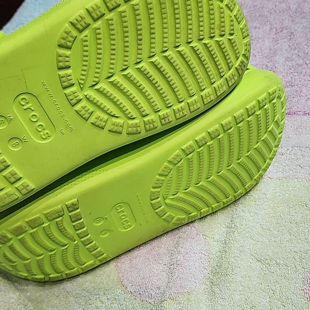 Crocs Crush Platform Clogs in Lime Green Women SZ 8 / Men SZ 6 - Picture 8 of 12